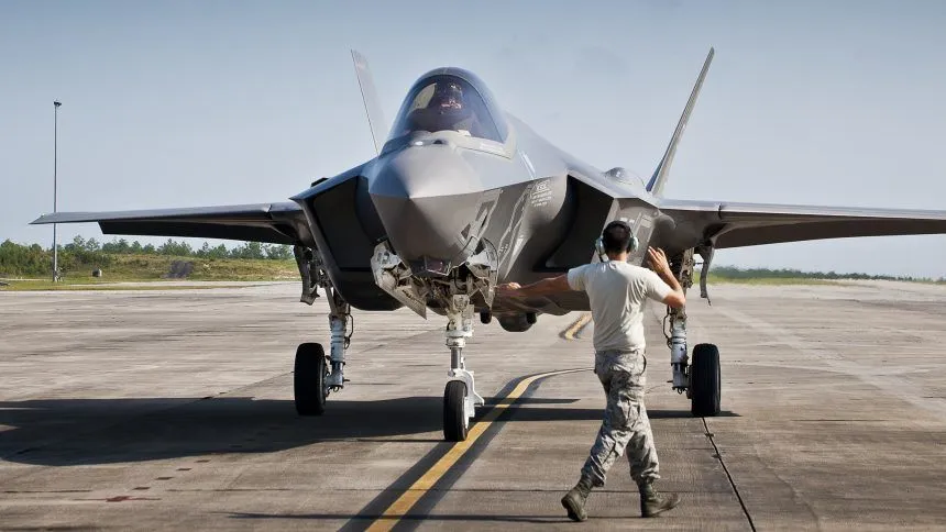 A photo of an American F-35 about to take off 