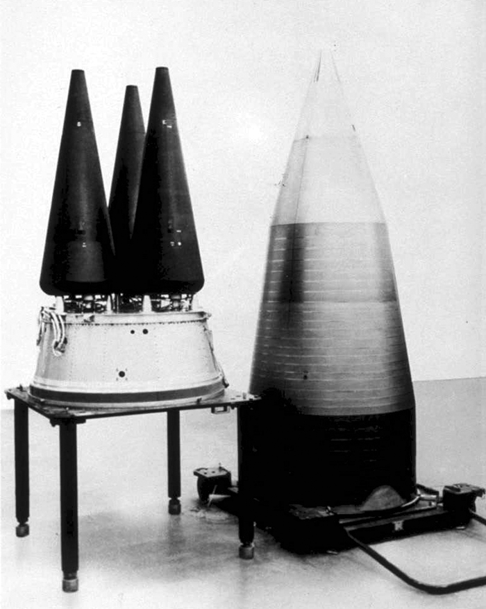 A photo of the W78 MK12A RV Minuteman III reentry vehicle. Public Domain, https://commons.wikimedia.org/w/index.php?curid=409471